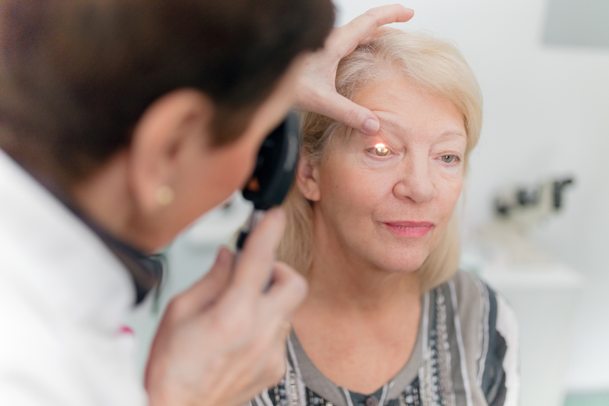 retinal disorders in the elderly
